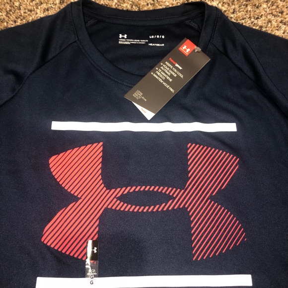 T-shirt - Picture 3 of 3